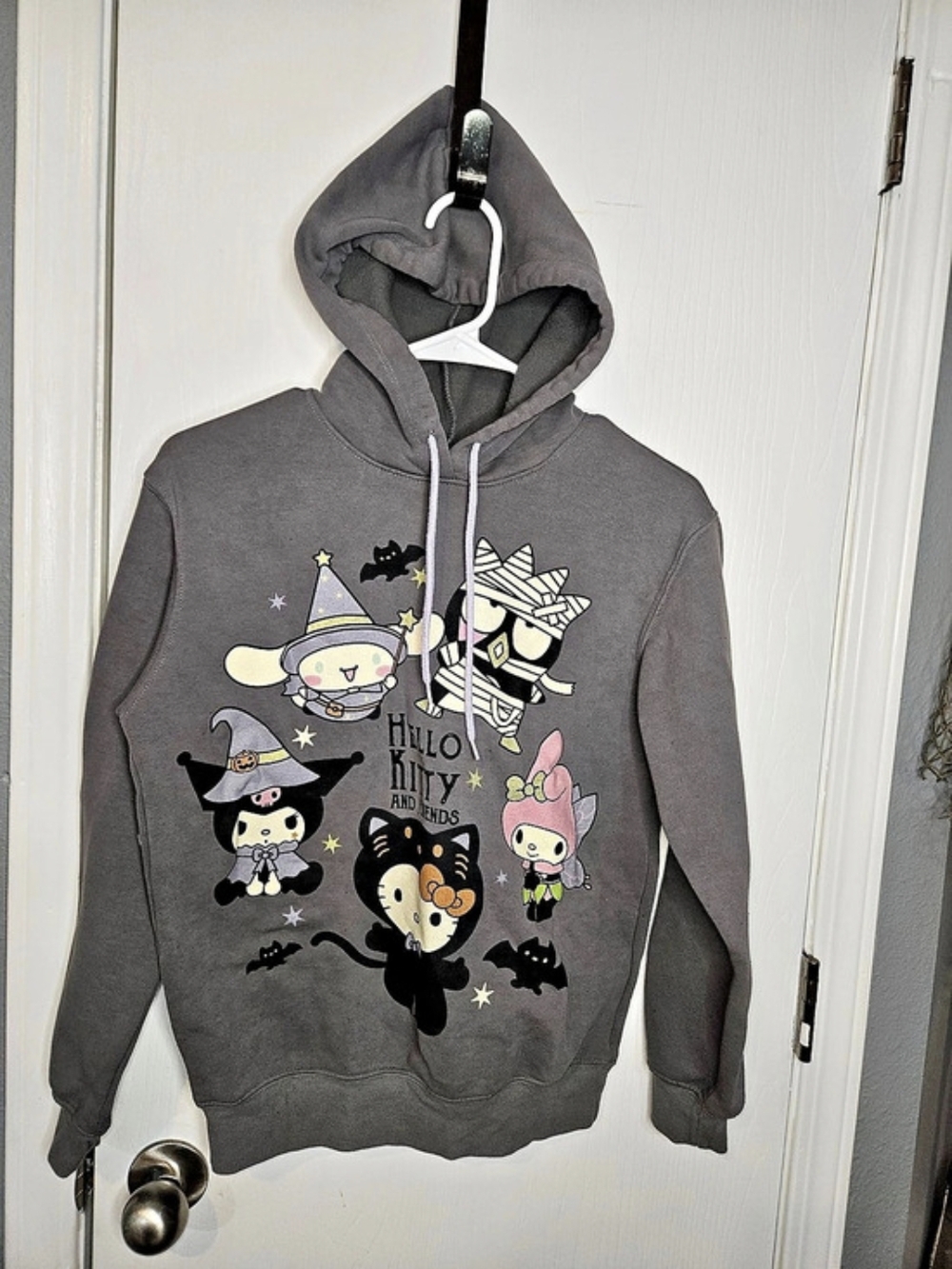 Sanrio Hello Kitty and Friends Womens Gray Halloween Hoodie Pants Set XXS